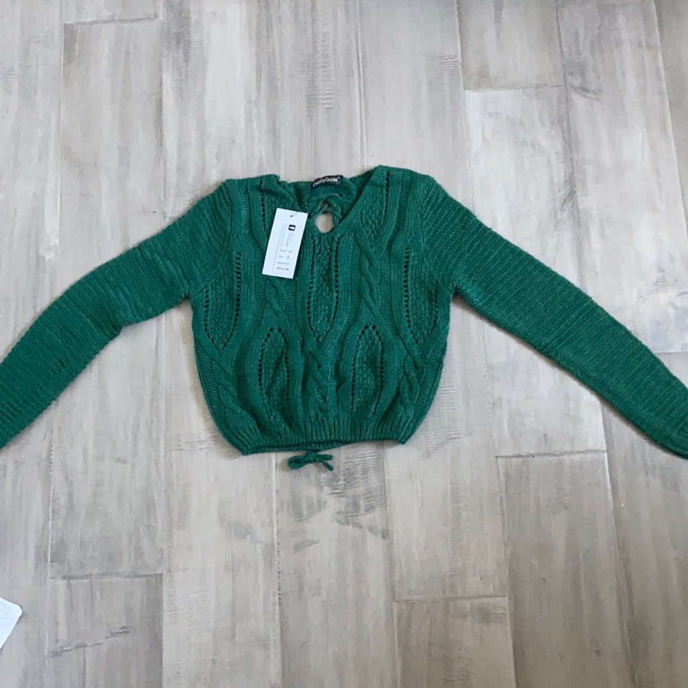 Women’s Eyelet Cable Lace Up Crop Top -new w/ tags